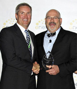 Chris Crusey receives 2013 Energi Elite Broker Award